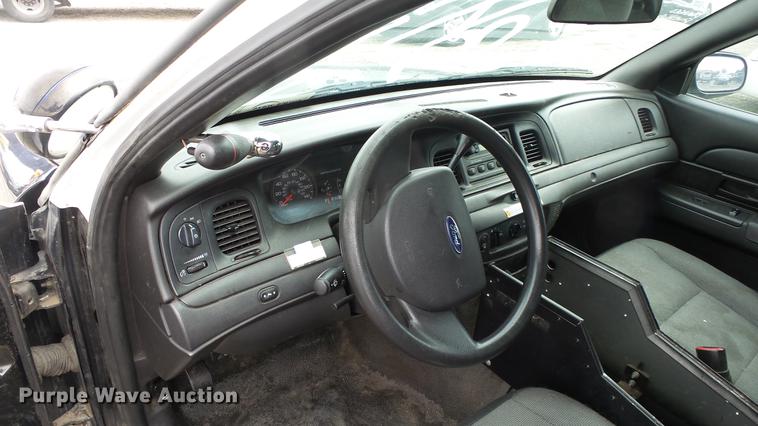 image for item DC3222 2009 Ford Crown Victoria Police Interceptor