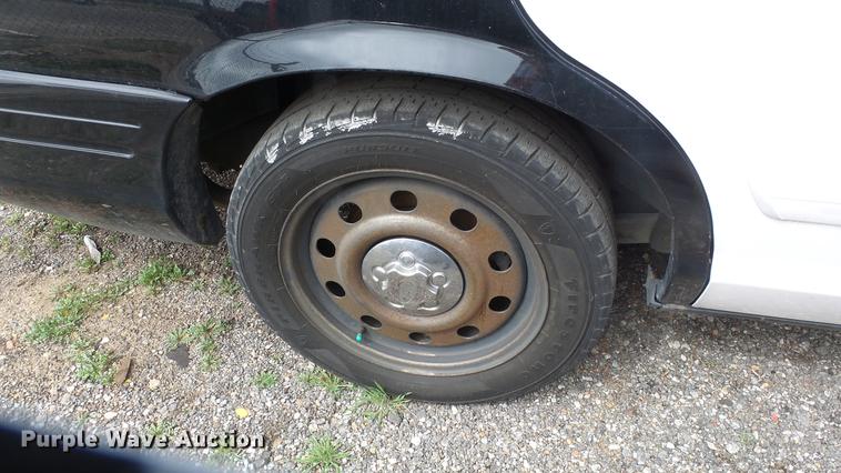 image for item DC3222 2009 Ford Crown Victoria Police Interceptor