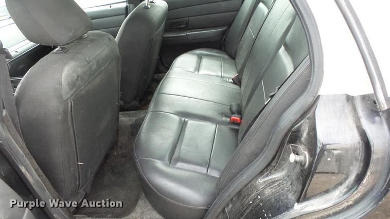 image for item DC3223 2011 Ford Crown Victoria Police Interceptor