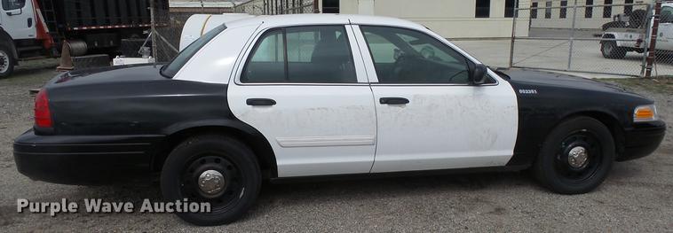 image for item DC3224 2011 Ford Crown Victoria Police Interceptor