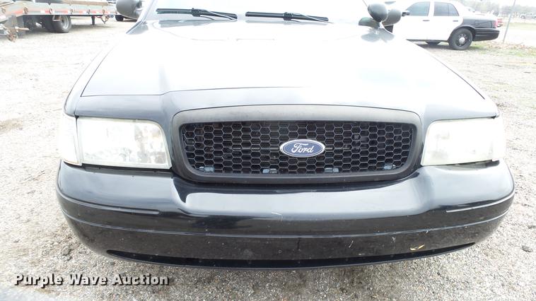 image for item DC3225 2011 Ford Crown Victoria Police Interceptor