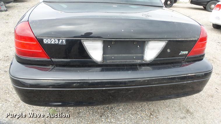 image for item DC3225 2011 Ford Crown Victoria Police Interceptor