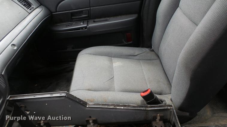 image for item DC3226 2011 Ford Crown Victoria Police Interceptor