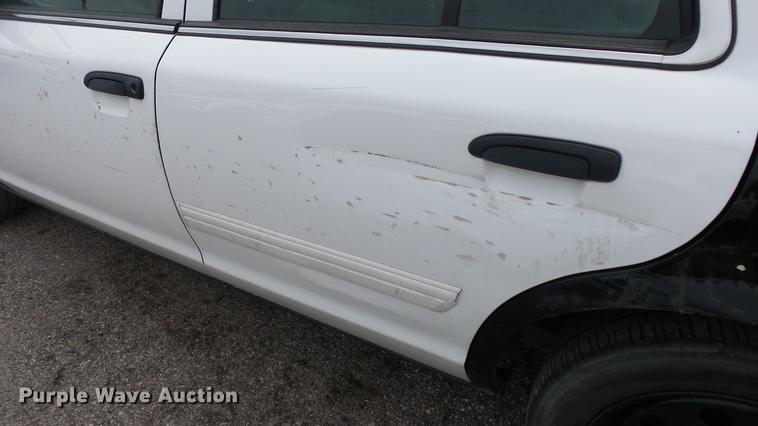 image for item DC3226 2011 Ford Crown Victoria Police Interceptor