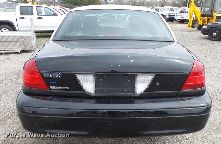 image for item DC3227 2010 Ford Crown Victoria Police Interceptor
