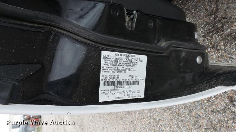 image for item DC3228 2011 Ford Crown Victoria Police Interceptor