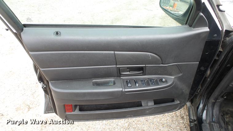 image for item DC3228 2011 Ford Crown Victoria Police Interceptor