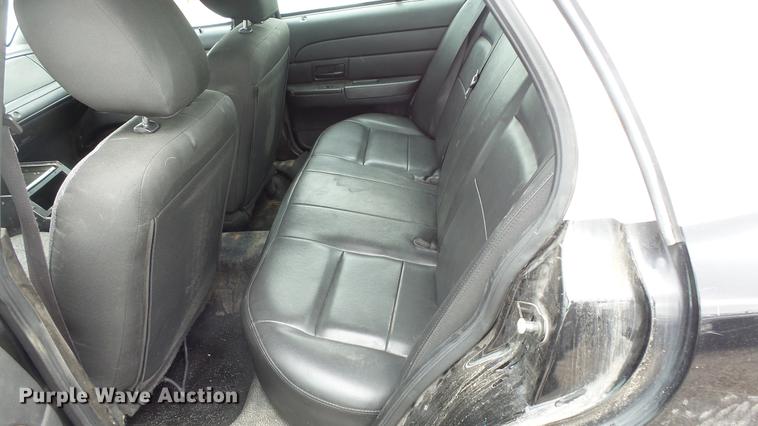 image for item DC3229 2011 Ford Crown Victoria Police Interceptor