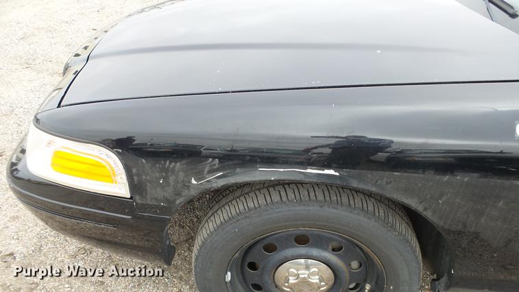 image for item DC3229 2011 Ford Crown Victoria Police Interceptor