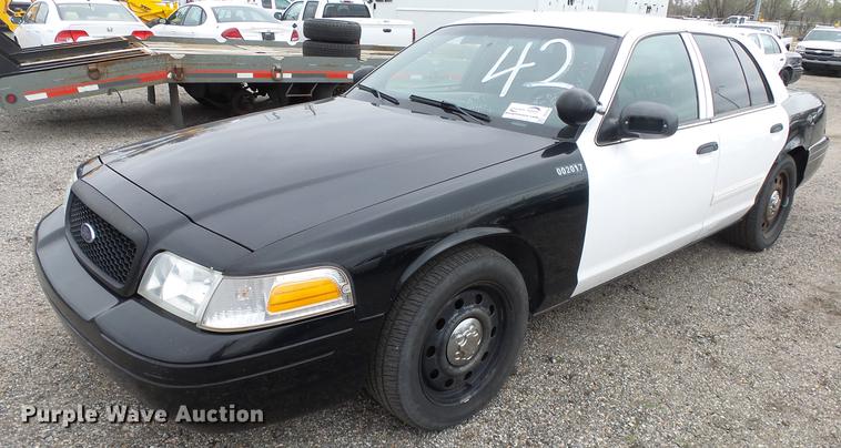image for item DC3230 2009 Ford Crown Victoria Police Interceptor