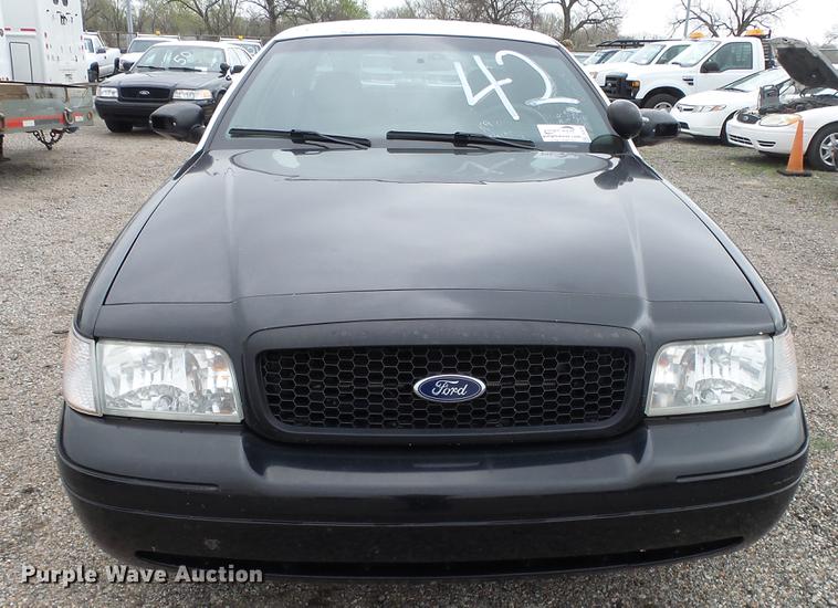 image for item DC3230 2009 Ford Crown Victoria Police Interceptor