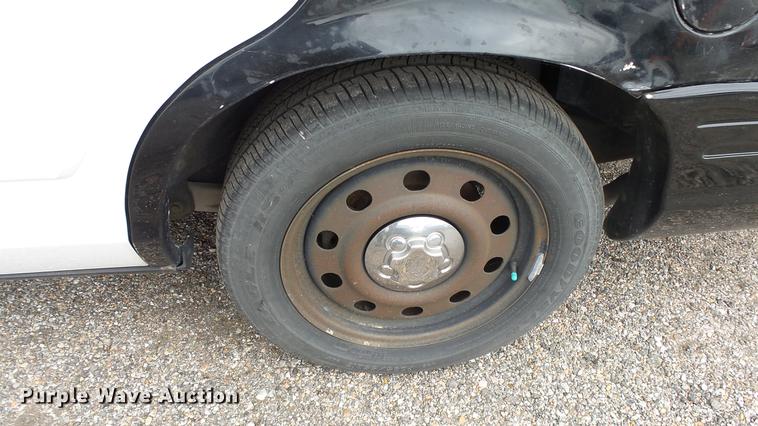 image for item DC3230 2009 Ford Crown Victoria Police Interceptor