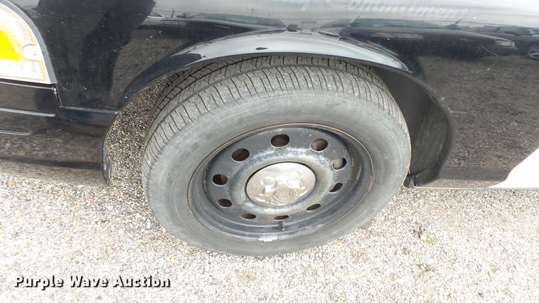 image for item DC3230 2009 Ford Crown Victoria Police Interceptor