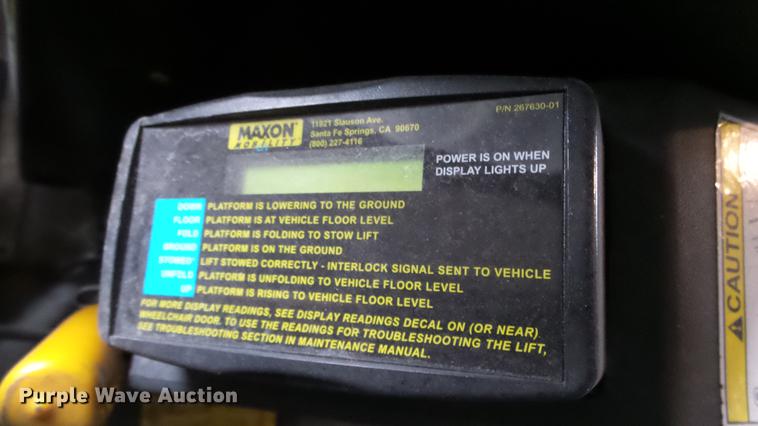 image for item DC3234 2009 Ford E450 Super Duty shuttle bus