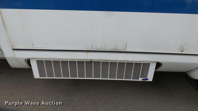 image for item DC3234 2009 Ford E450 Super Duty shuttle bus