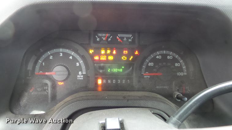 image for item DC3235 2009 Ford E450 Super Duty shuttle bus