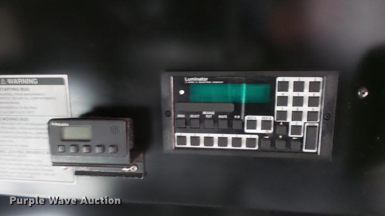 image for item DC3236 2002 Gillig C20B096N4 transit bus