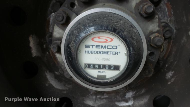 image for item DC3236 2002 Gillig C20B096N4 transit bus