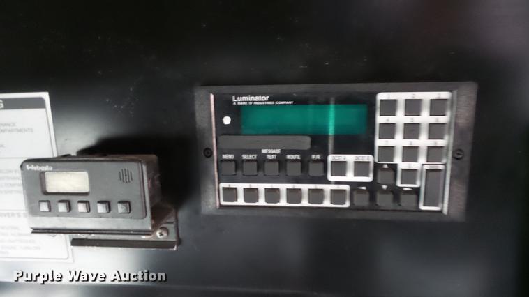 image for item DC3237 2002 Gillig C20B096N4 transit bus