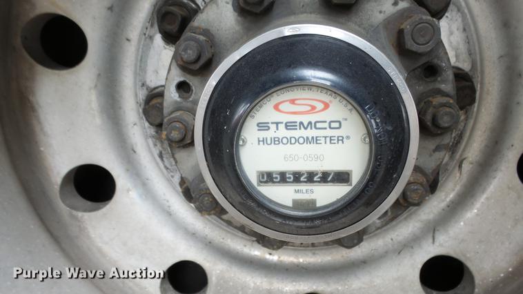 image for item DC3237 2002 Gillig C20B096N4 transit bus