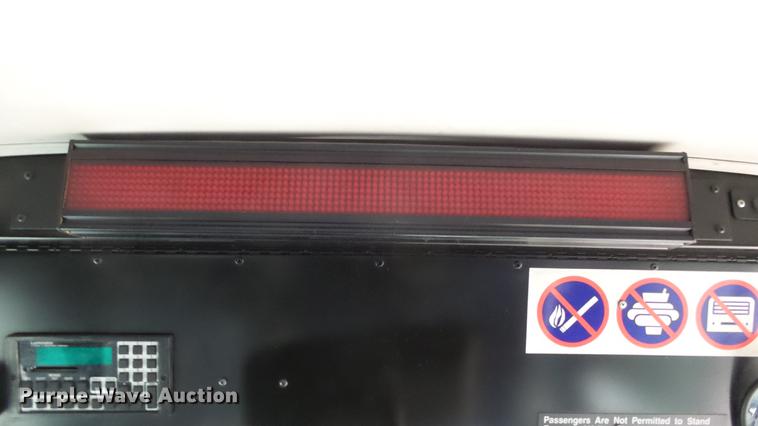 image for item DC3238 2002 Gillig C20B096N4 transit bus