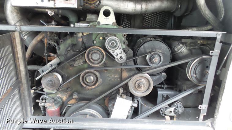 image for item DC3238 2002 Gillig C20B096N4 transit bus