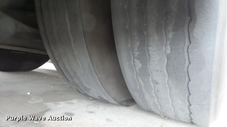 image for item DC3238 2002 Gillig C20B096N4 transit bus