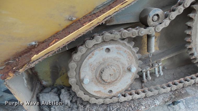 image for item DC3246 Knight 8040 Pro Twin slurry spreader