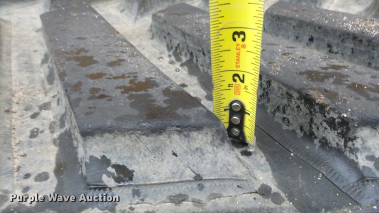 image for item DC3246 Knight 8040 Pro Twin slurry spreader