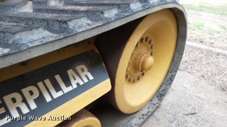 image for item DC3246 Knight 8040 Pro Twin slurry spreader