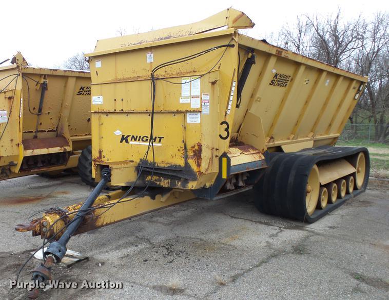 image for item DC3247 Knight 8040 Pro Twin slurry spreader