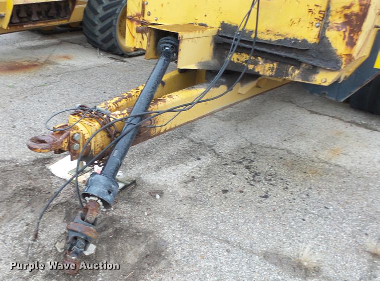 image for item DC3247 Knight 8040 Pro Twin slurry spreader