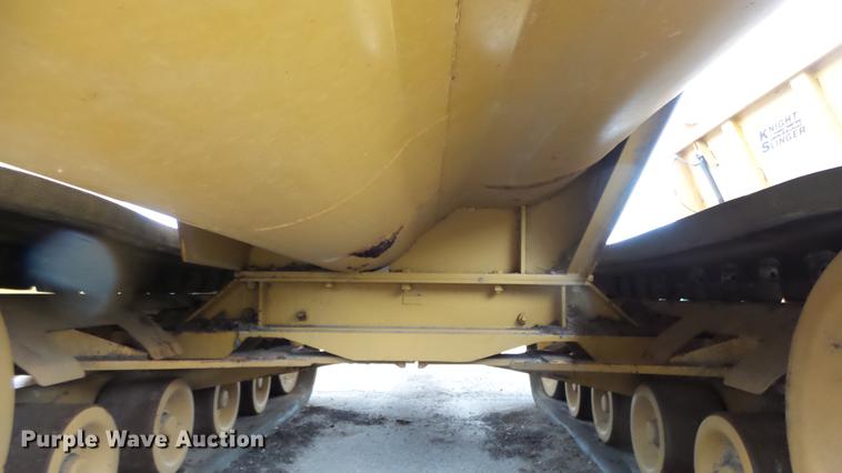 image for item DC3247 Knight 8040 Pro Twin slurry spreader