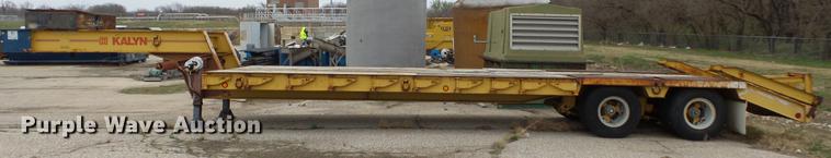 image for item DC3249 1987 Kalyn LB25T equipment trailer