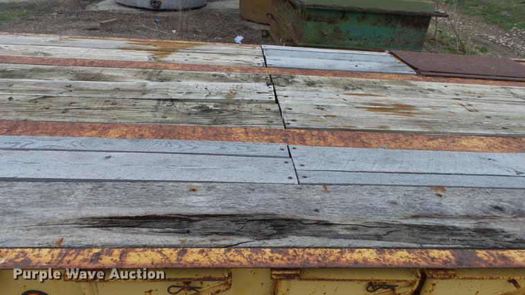 image for item DC3249 1987 Kalyn LB25T equipment trailer