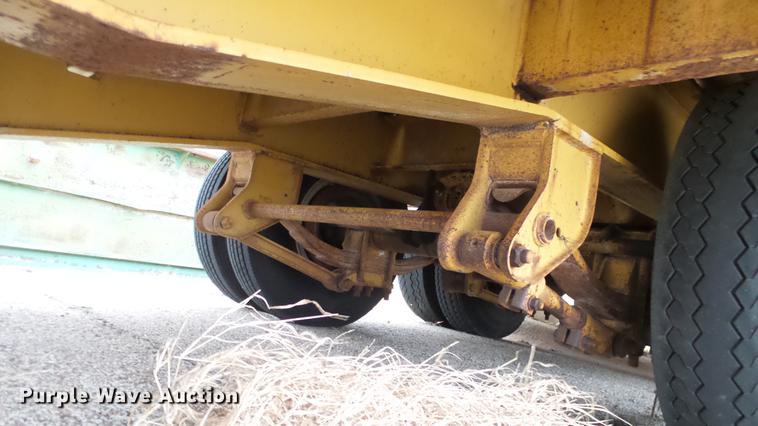 image for item DC3249 1987 Kalyn LB25T equipment trailer