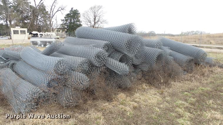image for item EA9988 Approximatley 100 chain link fence rolls