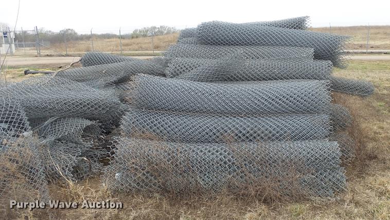 image for item EA9988 Approximatley 100 chain link fence rolls