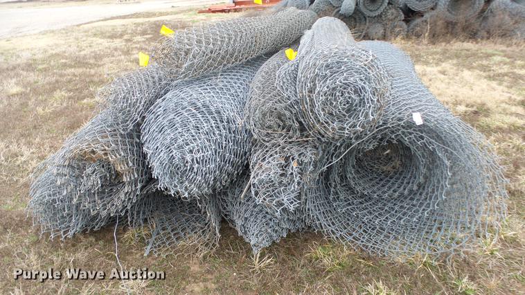 image for item EA9988 Approximatley 100 chain link fence rolls