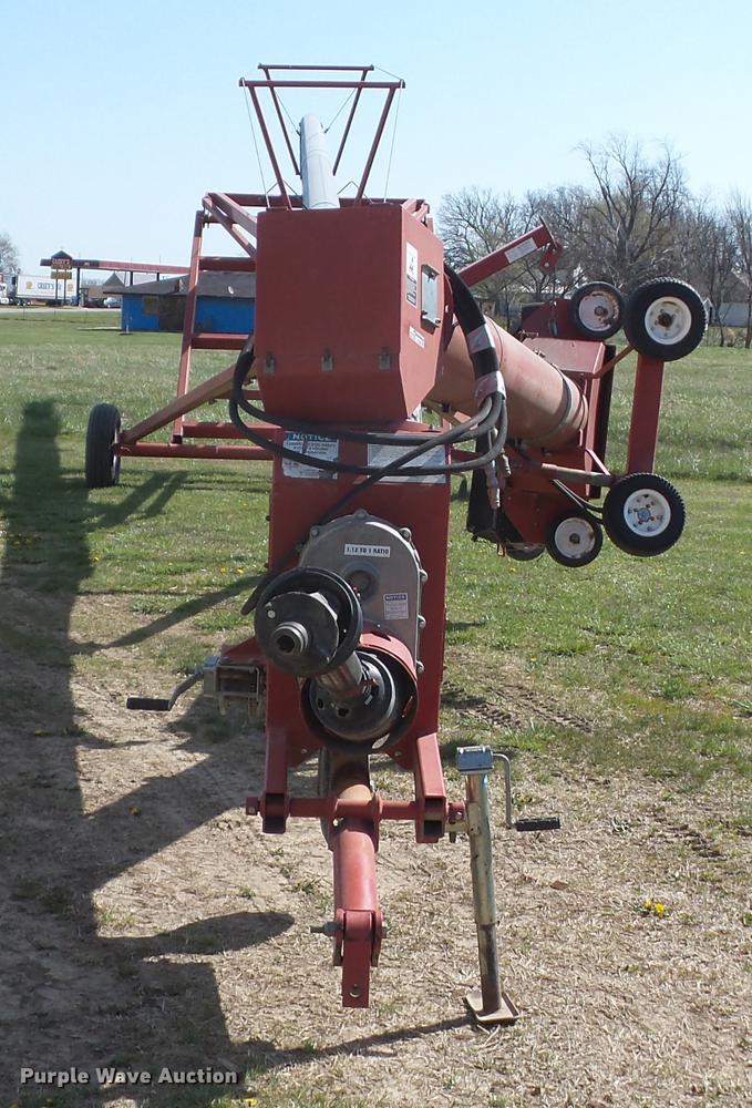 image for item AY9518 Grain King 12X82 grain auger