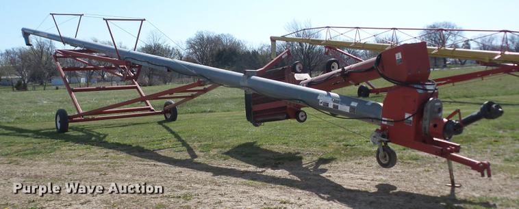 image for item AY9518 Grain King 12X82 grain auger