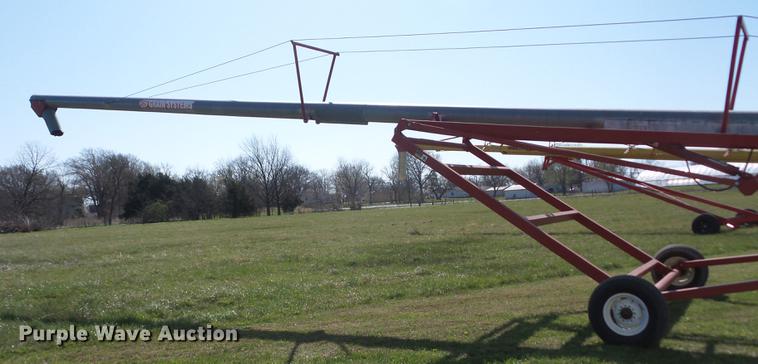 image for item AY9518 Grain King 12X82 grain auger