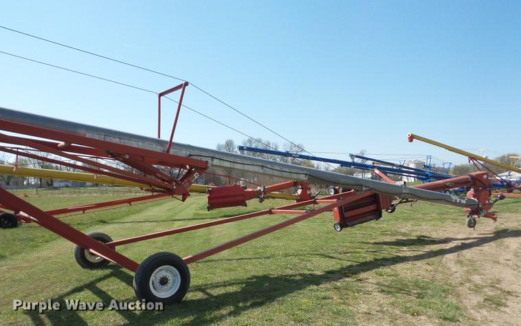 image for item AY9518 Grain King 12X82 grain auger