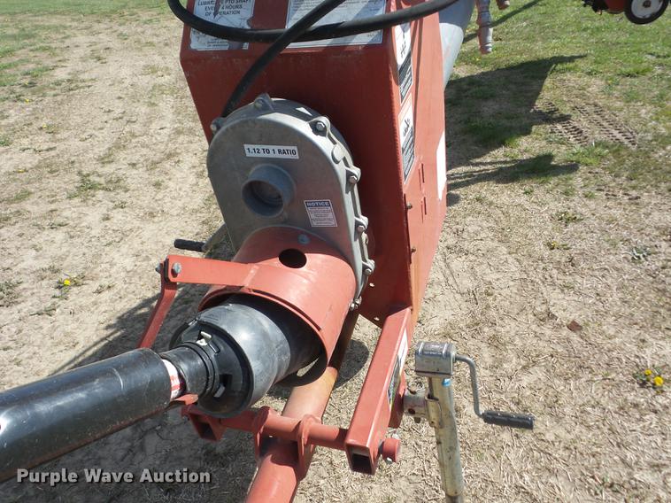 image for item AY9518 Grain King 12X82 grain auger