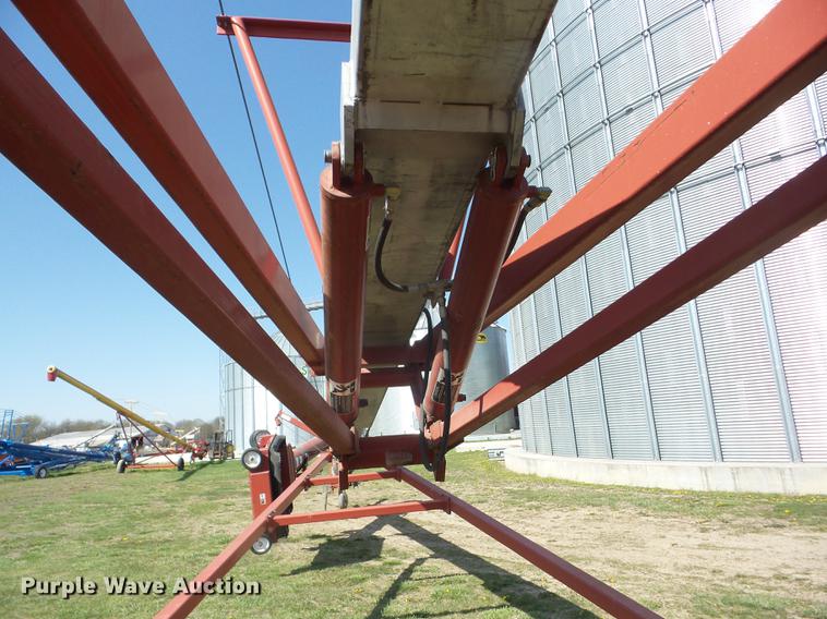 image for item AY9518 Grain King 12X82 grain auger