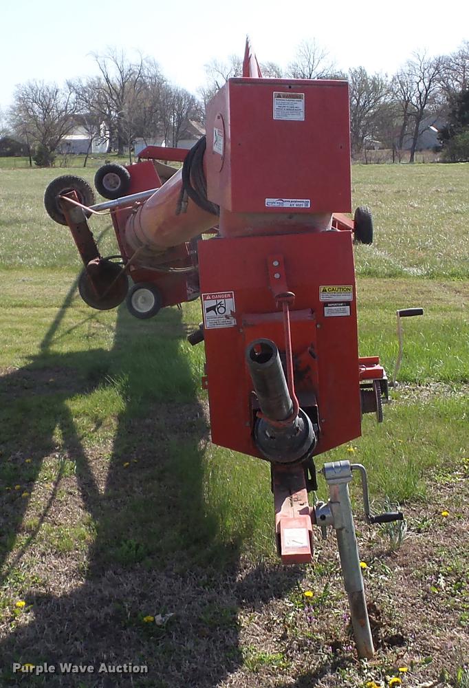 image for item AY9521 Westfield MK130-91 Plus grain auger