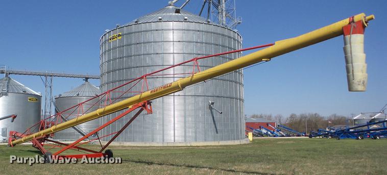 image for item AY9521 Westfield MK130-91 Plus grain auger