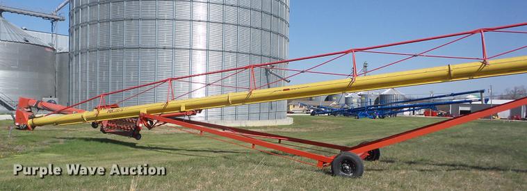 image for item AY9521 Westfield MK130-91 Plus grain auger