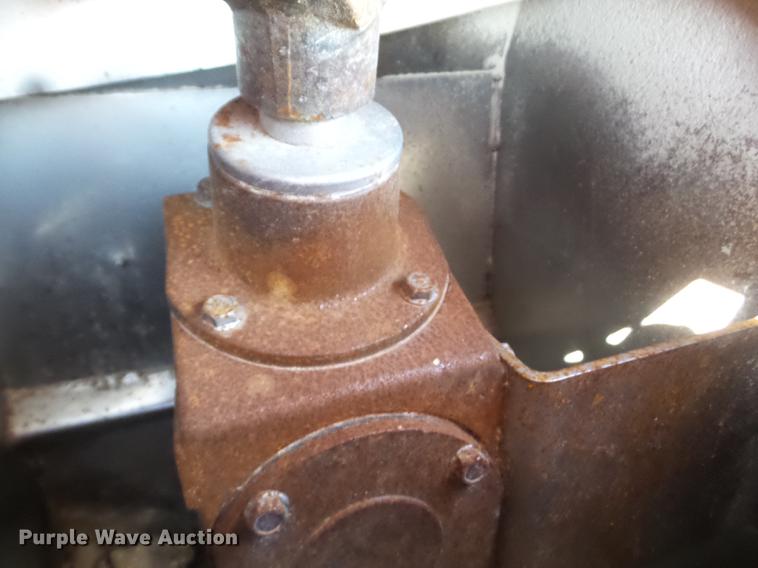 image for item AY9521 Westfield MK130-91 Plus grain auger