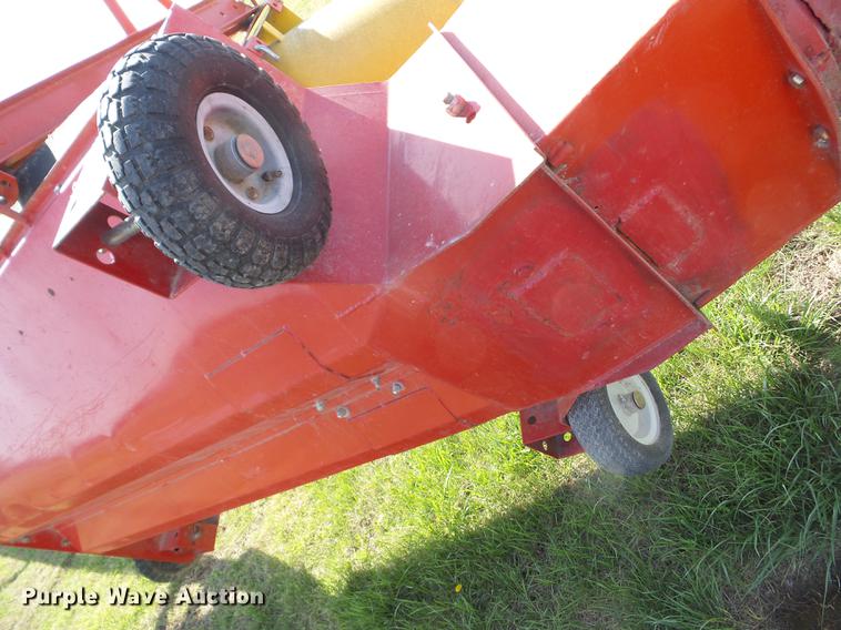 image for item AY9521 Westfield MK130-91 Plus grain auger